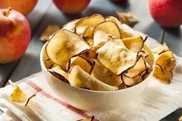 Knabberspaß Nüsse, Chips & mehr